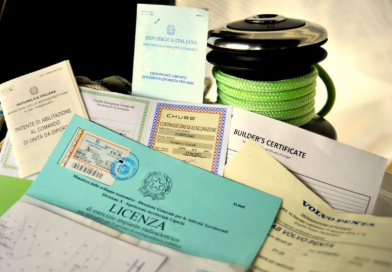 Estate 2026 in barca, la checklist dei documenti di bordo. Siete in regola?